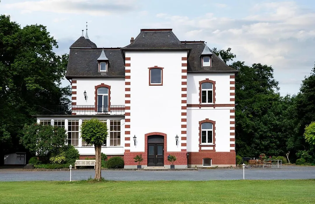 Villa Sophienhöhe-1